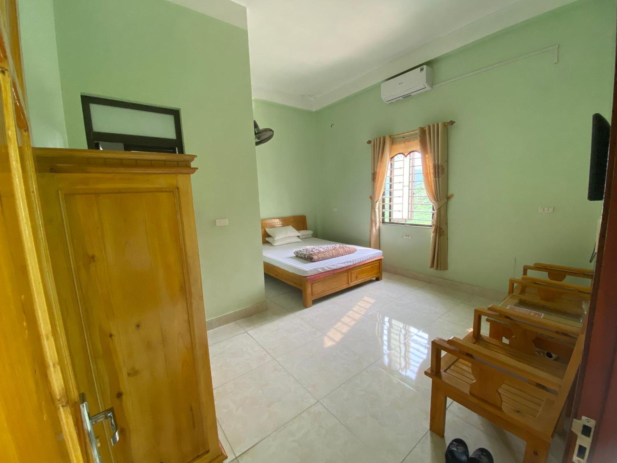 Hotel Nha Nghi Ngoc Lam Quan Ba Exteriér fotografie
